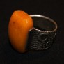 Vintage silver finger ring with amber